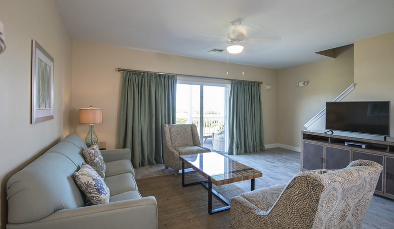 Hawks Cay Marina Village - Living area